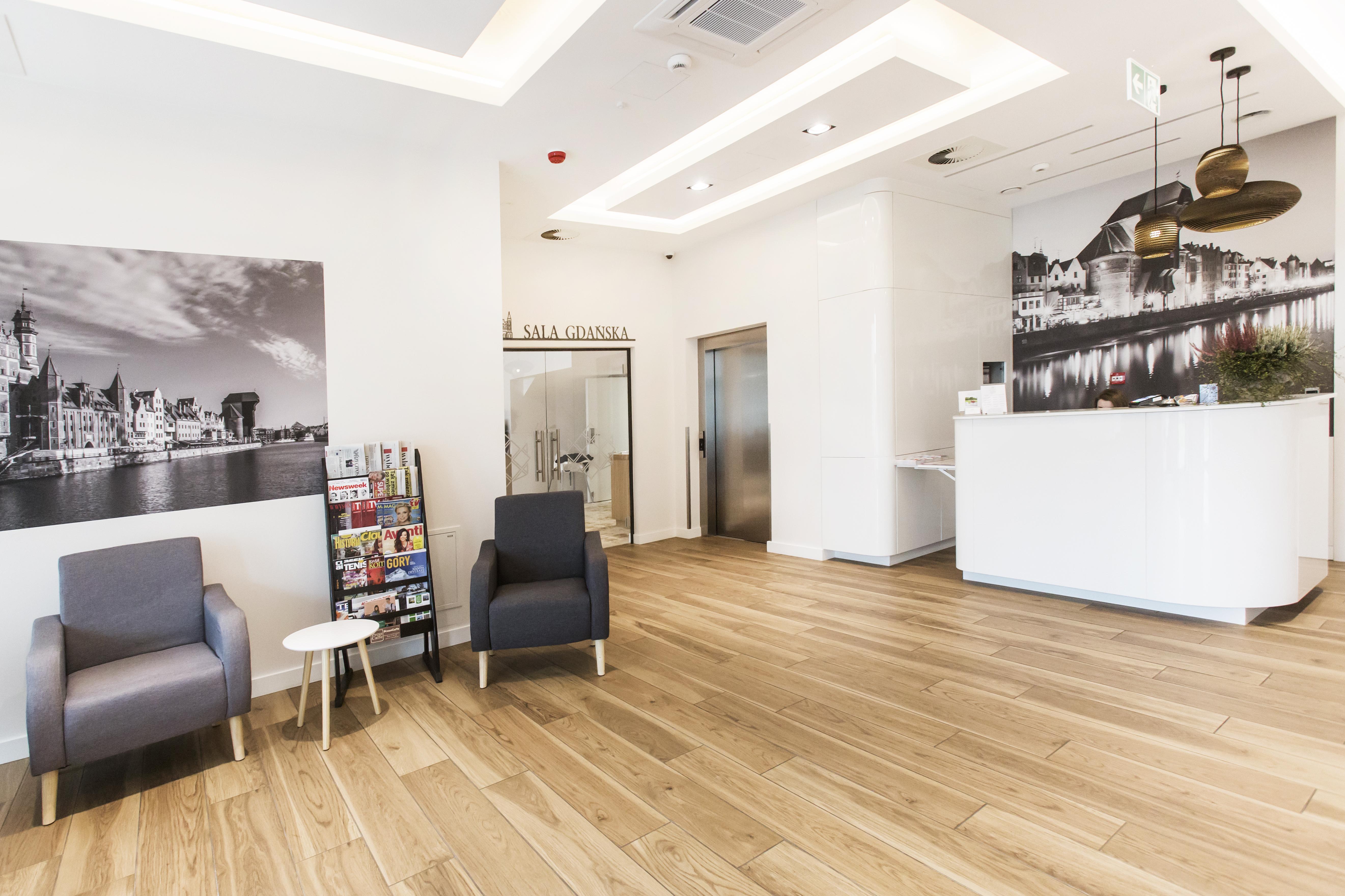 Hotel Platan 그단스크 외부 사진