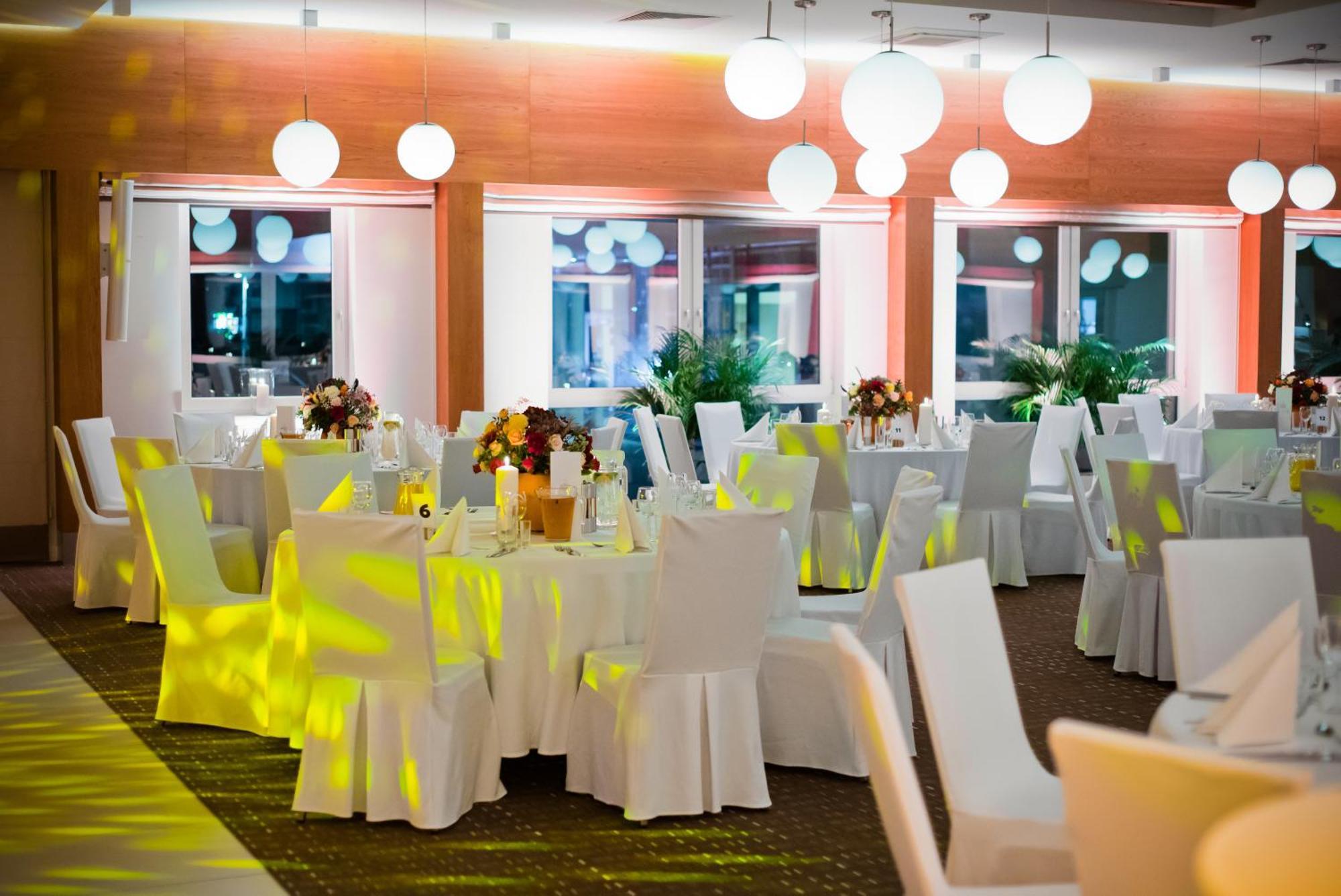 Hotel Platan 그단스크 외부 사진
